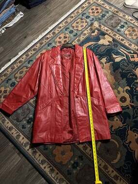 Vintage G-III Women's Red Genuine Leather 3/4 Length Coat Jacket Size M